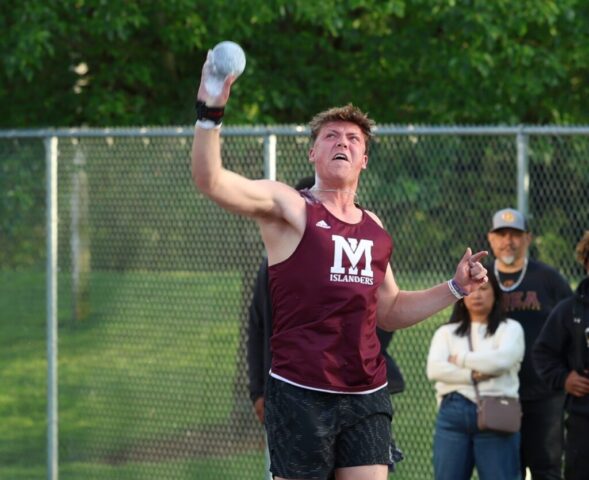 Ari Wolff Shot Put